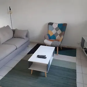  Appartement Appt T2 Avec Piscine Le Pontet France
