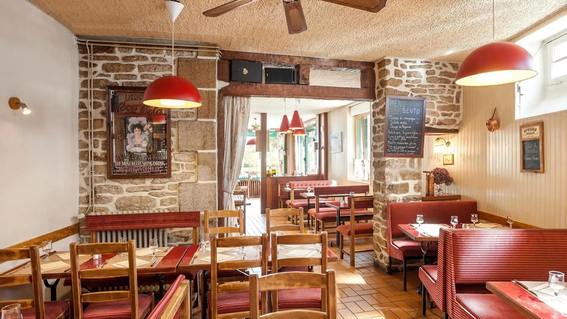 Hôtel du Lac Huelgoat Hotel